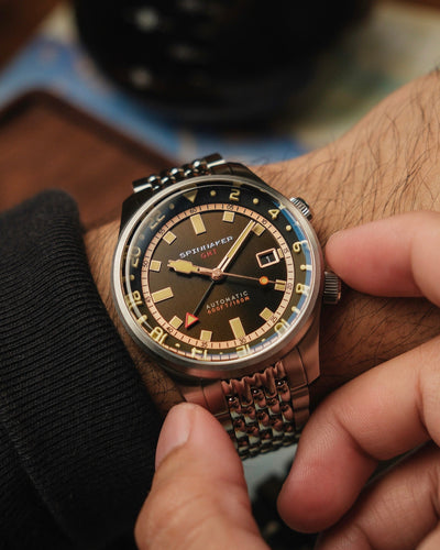 GMT Watches for the Modern Gentleman: Combining Elegance with Utility